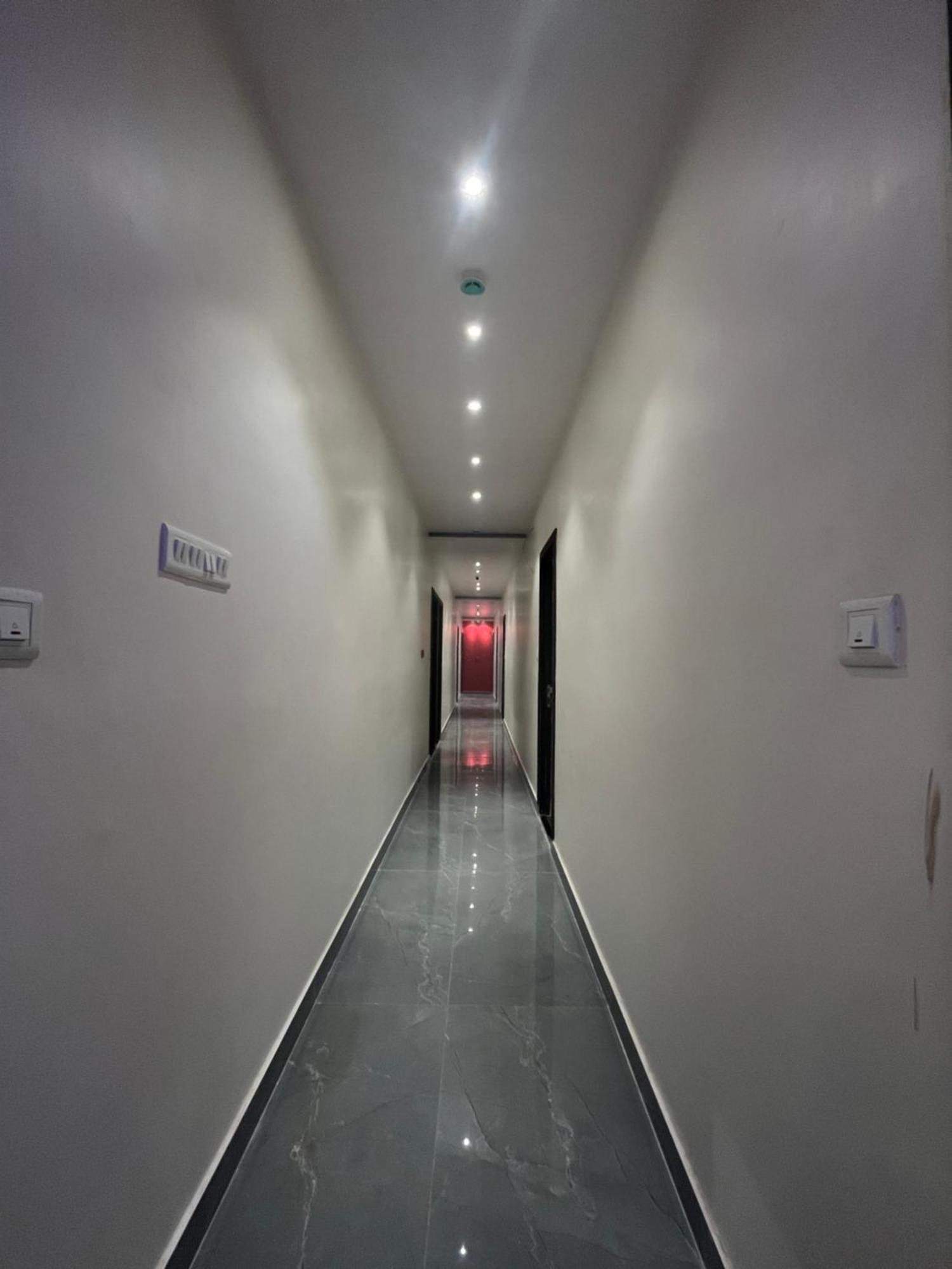 Hotel Powai Palace Mumbai Luaran gambar